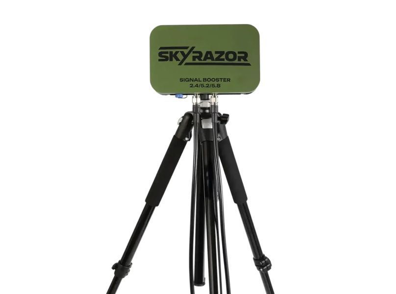 Комплект антенна - усилитель сигнала Skyrazor &laquo;Varta&raquo; 2.4G/5.2G/5.8G + пигтейлы + кабель 30 метров + кронштейн BV-001953-5 фото